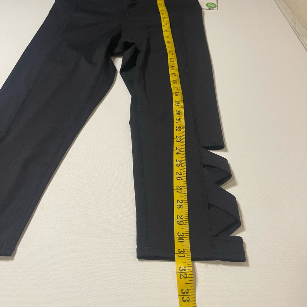 NWT Gaiam The Om Fit Lotus Yoga Capri - Picture 3 of 8